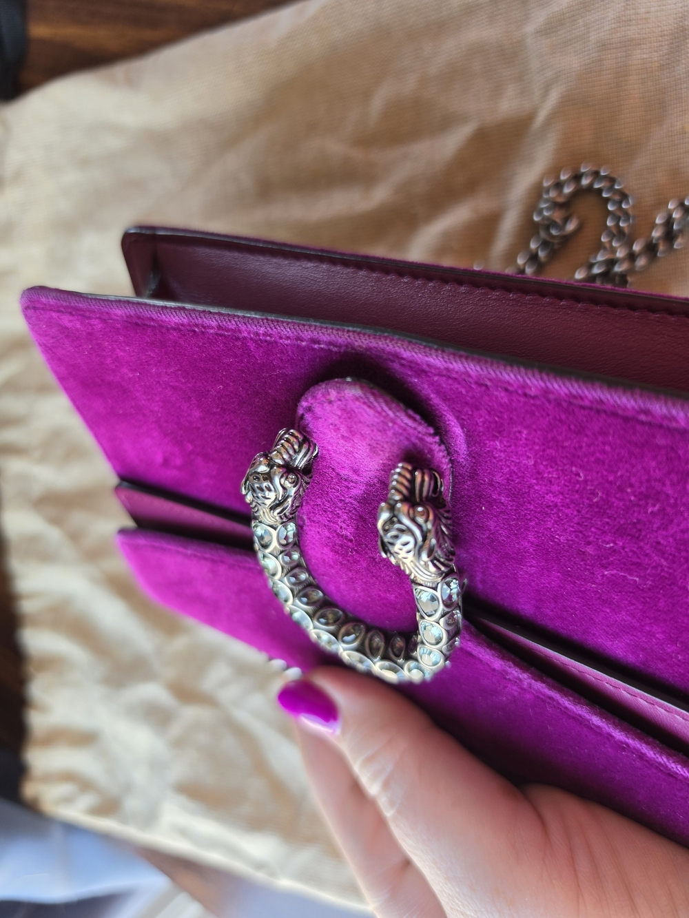 Gucci Dionysus Velvet Super Mini Chain Bag - Picture 13 of 16